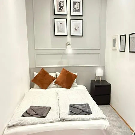 Apartment Kazincy -szimpla Kert 1br