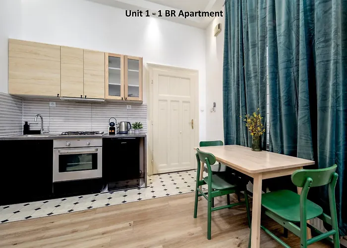 Kazincy - 1br & Stylish