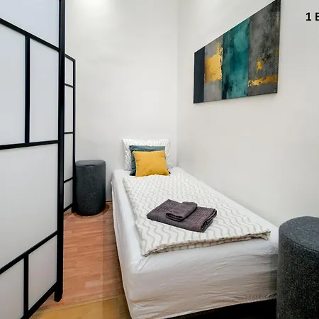 Kazincy - 1br & Stylish Daire Budapeşte