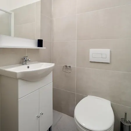 Kazincy - 1br & Stylish Appartement *
